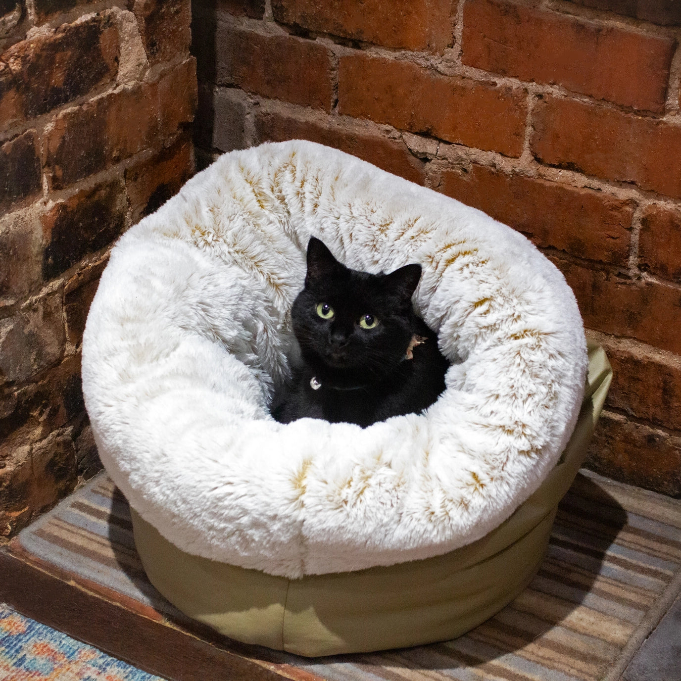 Super Plush Luxury Cat Sack
